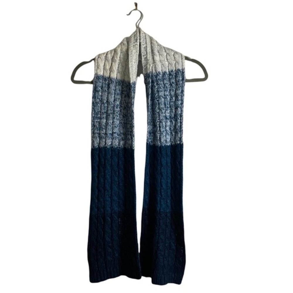 Mountain Warehouse Women's Ombre Blue Knit Scarf